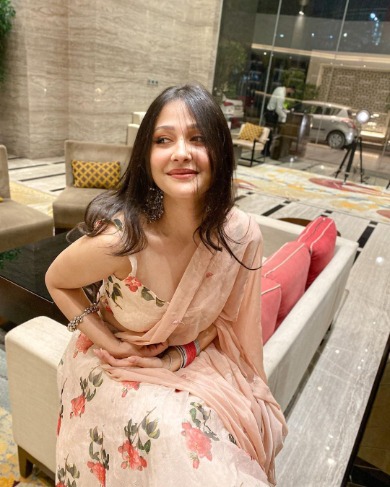 model Call Girls in Cuttack